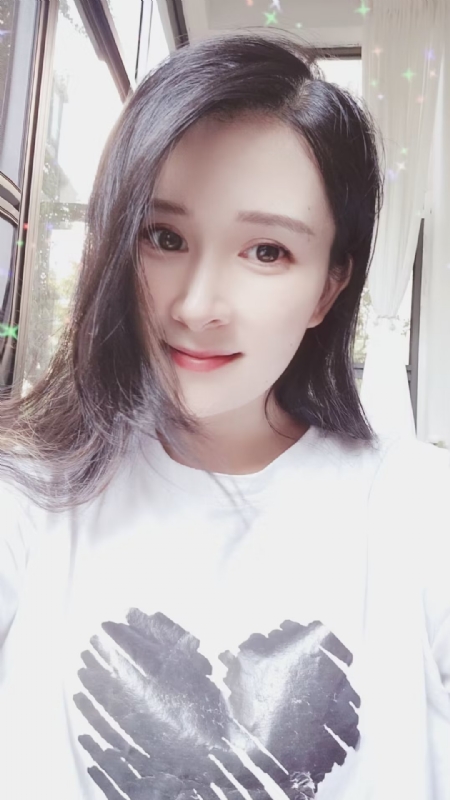 晨曦的第二张照片--新乡相亲服务中心