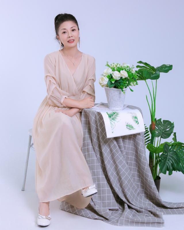 Anna的第一张照片--新乡相亲服务中心