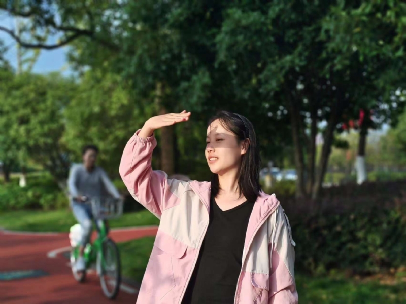 达拉崩吧的第一张照片--新乡相亲服务中心