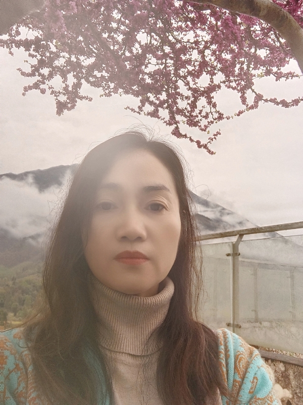 悠然磬歆的第一张照片--新乡相亲服务中心