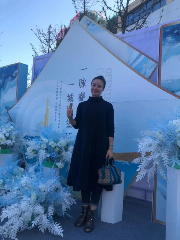 英子的第一张照片--新乡相亲服务中心