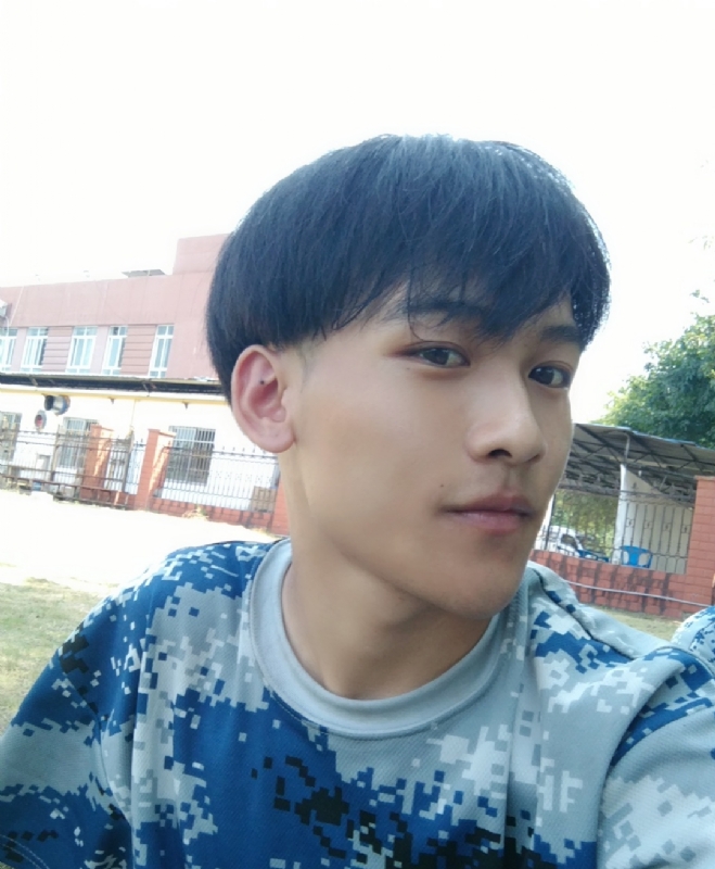 山先生的第二张照片--新乡相亲服务中心