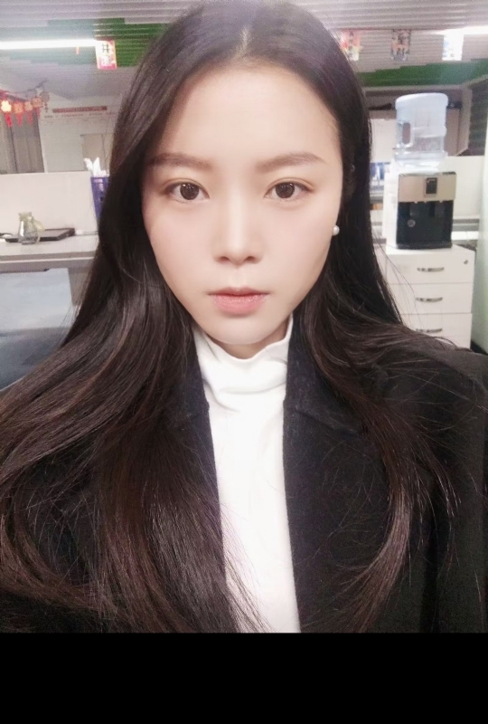 小月半的第一张照片--新乡相亲服务中心