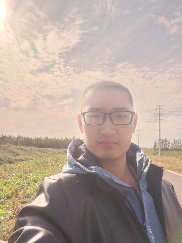 温暖胸膛的第一张照片--新乡相亲服务中心