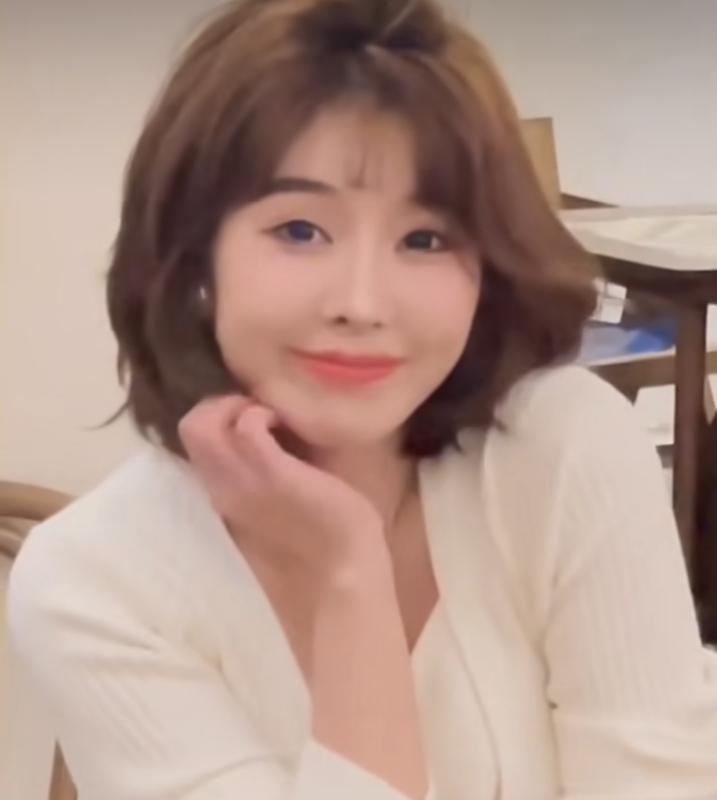 張雨晴的第一张照片--新乡相亲服务中心