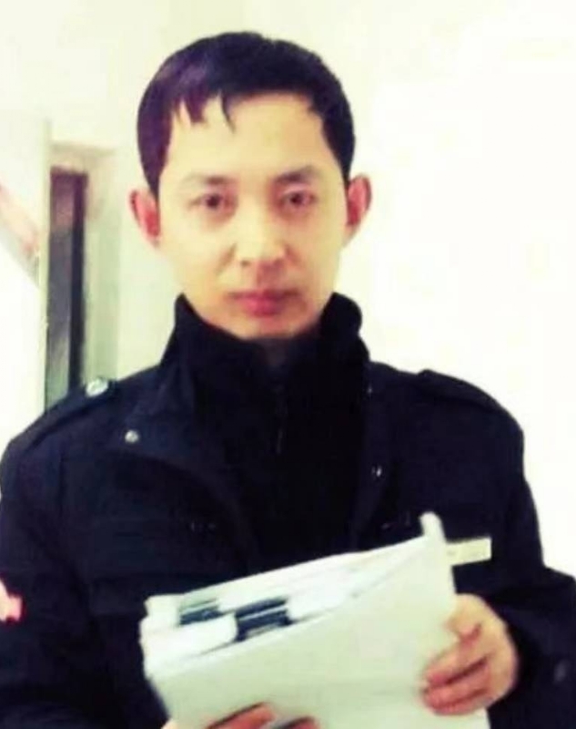 风雨中有你的第一张照片--新乡相亲服务中心