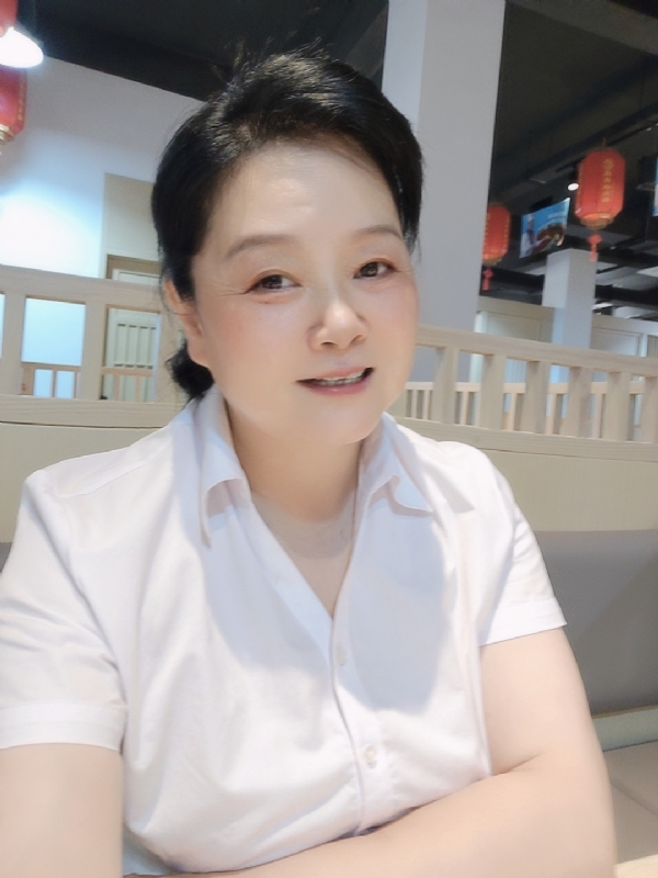 丁姐爱生活的第一张照片--新乡相亲服务中心