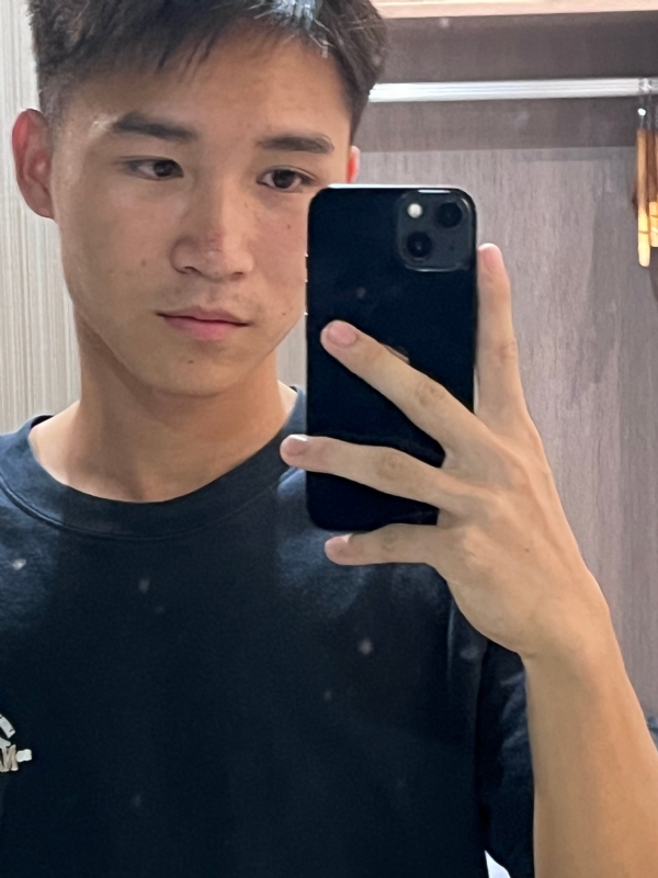 画家的第一张照片--新乡相亲服务中心