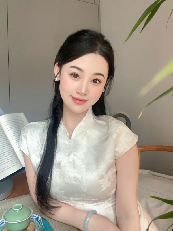 小慧的第一张照片--新乡相亲服务中心