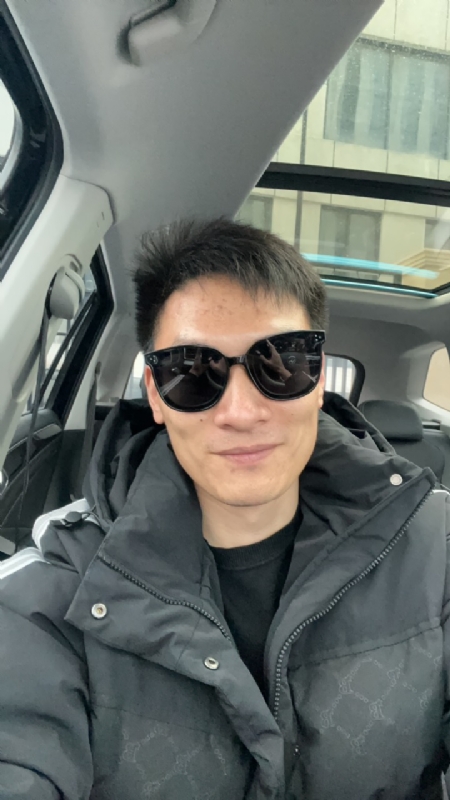 男孩的第一张照片--新乡相亲服务中心