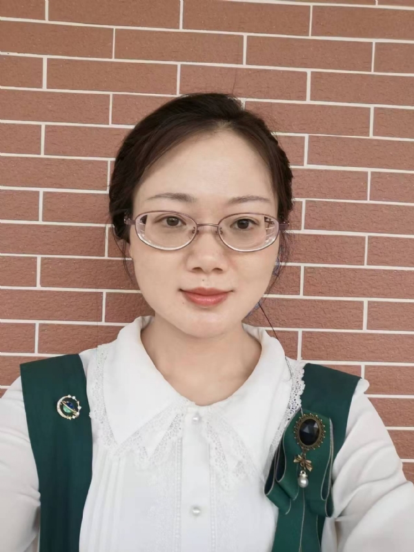 Lily的第二张照片--新乡相亲服务中心