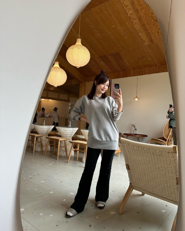 蓝色天空的第二张照片--新乡相亲服务中心