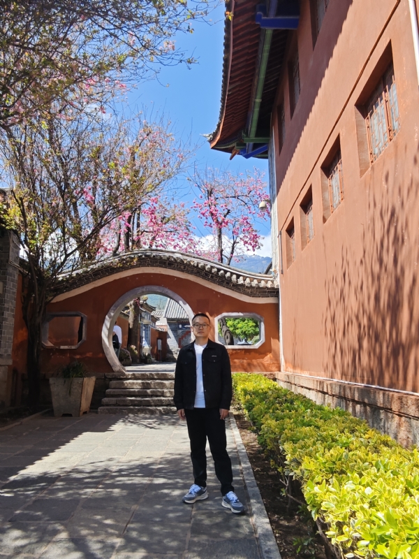 简单的第一张照片--新乡相亲服务中心