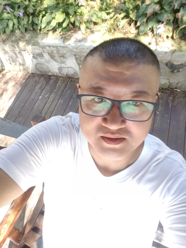 羊十八的第一张照片--新乡相亲服务中心