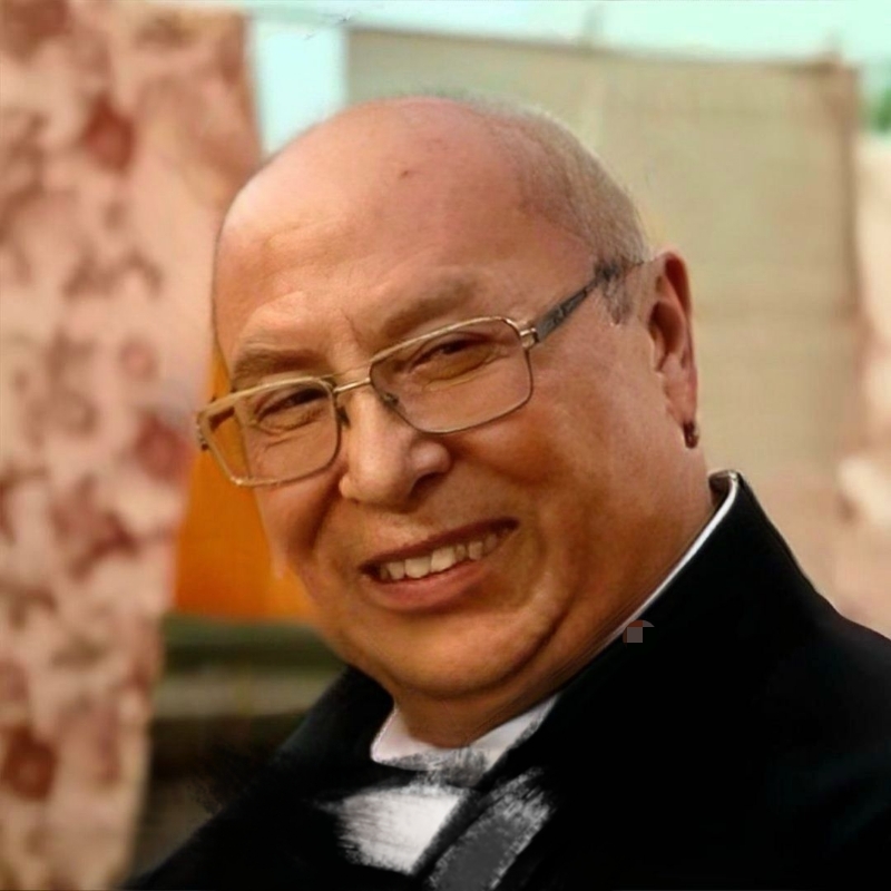 牵着猪儿看秀儿的第一张照片--新乡相亲服务中心