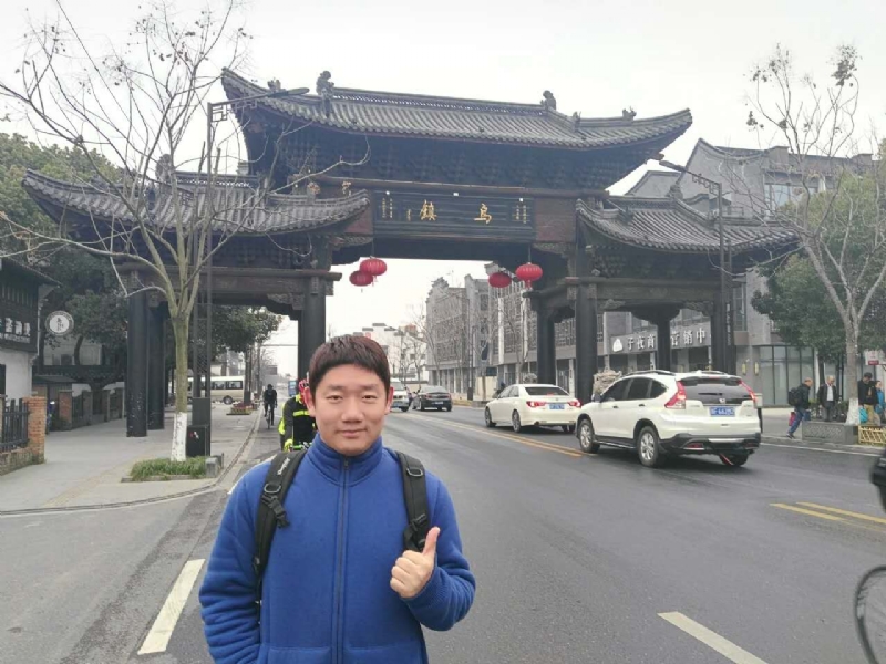 秋风秋雨的第一张照片--新乡相亲服务中心