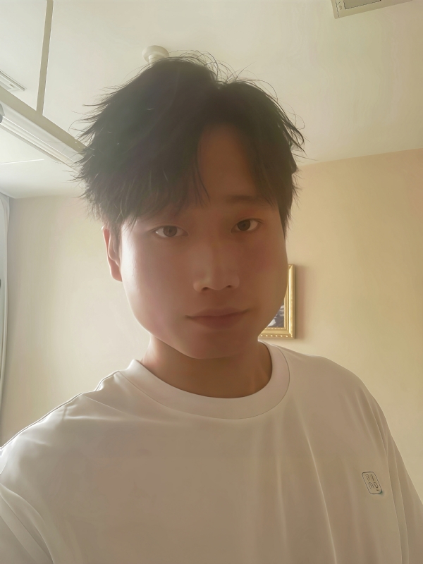 阿彤的第一张照片--新乡相亲服务中心