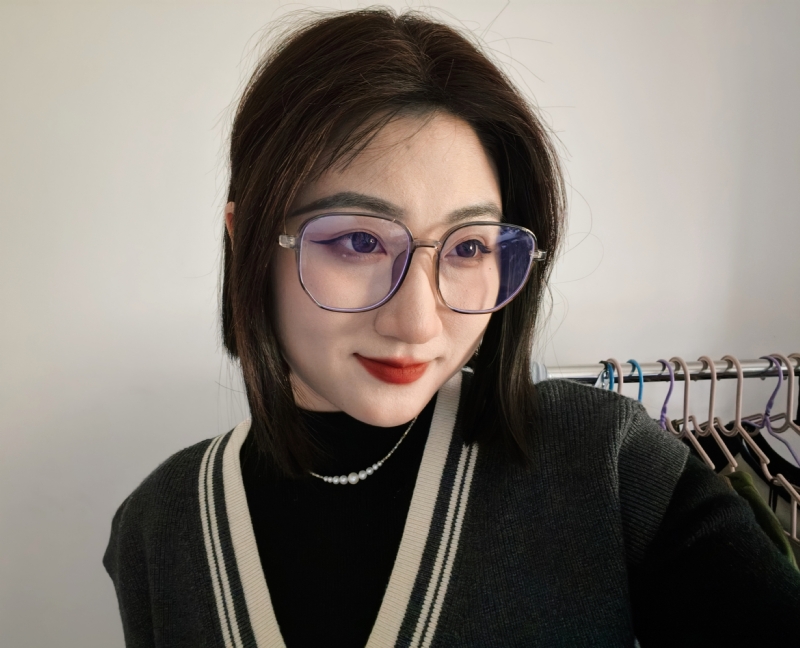 Helen的第二张照片--新乡相亲服务中心