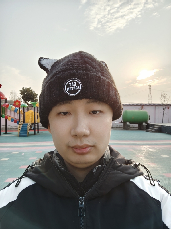 王连杰的第一张照片--新乡相亲服务中心