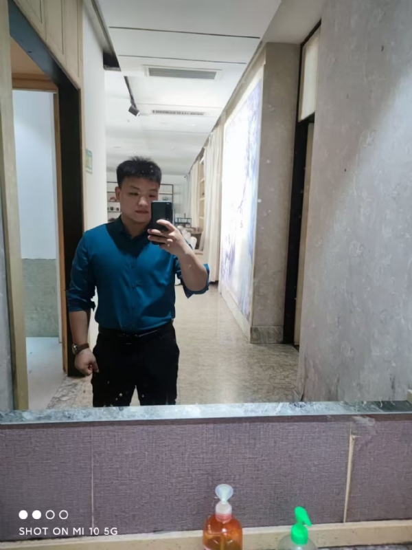 JCY的第二张照片--新乡相亲服务中心