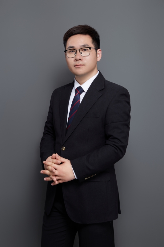 认真的第一张照片--新乡相亲服务中心