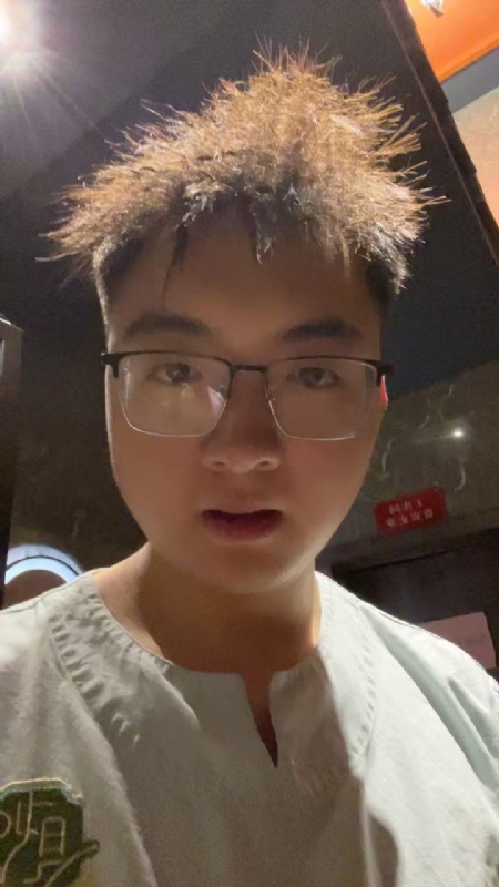 成熟稳重的男士的第一张照片--新乡相亲服务中心