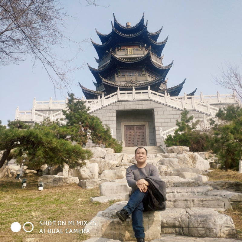 离群的羊的第一张照片--新乡相亲服务中心