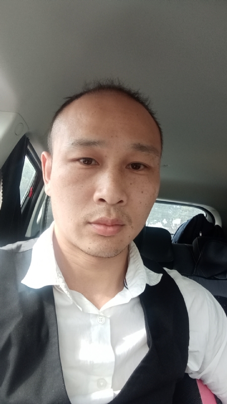 回首往事依旧的第一张照片--新乡相亲服务中心