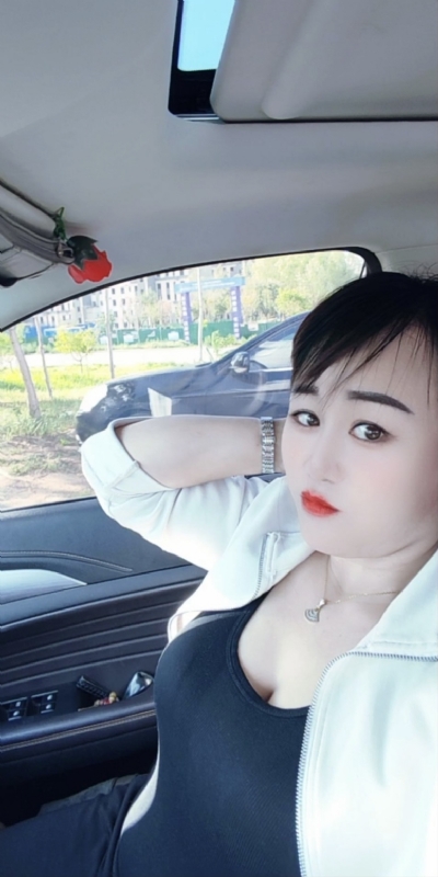 王芳燕的第四张照片--新乡相亲服务中心