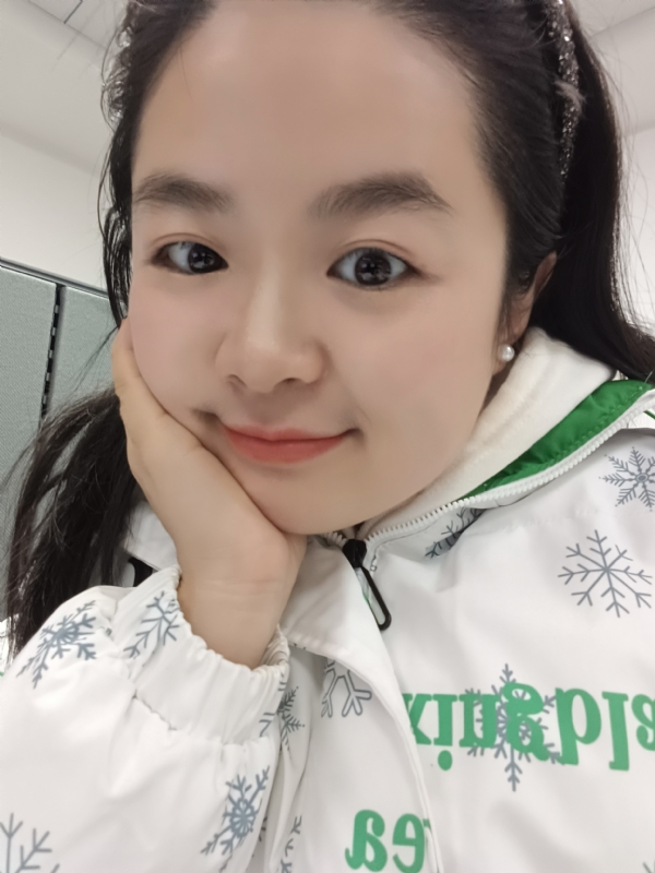 玥玥的第一张照片--新乡相亲服务中心