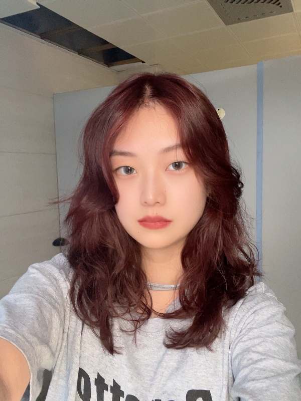 Holy的第二张照片--新乡相亲服务中心