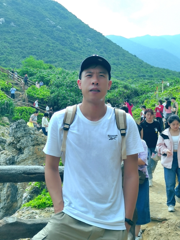 吴生的第一张照片--新乡相亲服务中心