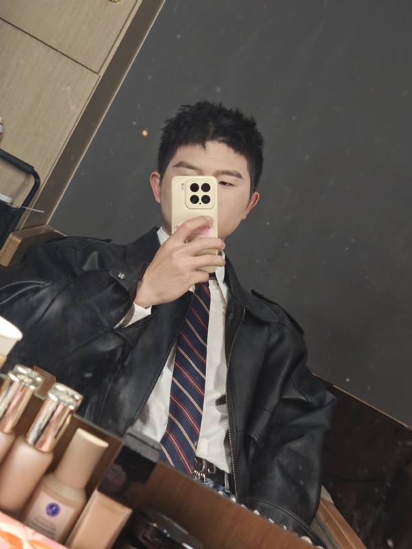 郝天翔的第一张照片--新乡相亲服务中心