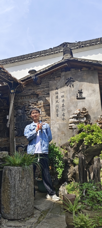 lilili109y的第一张照片--新乡相亲服务中心