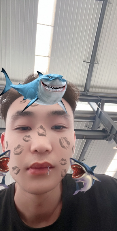 孤独的人的第一张照片--新乡相亲服务中心