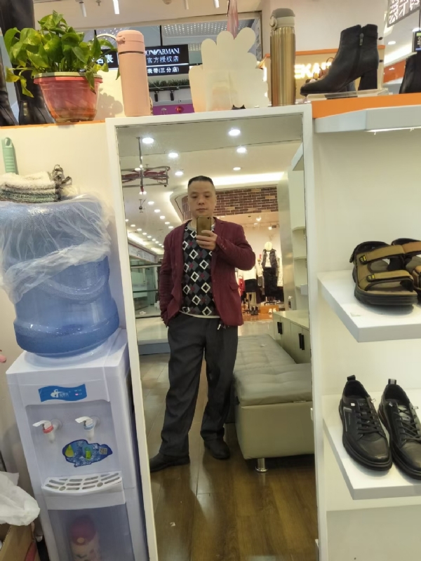 真诚征婚的第四张照片--新乡相亲服务中心