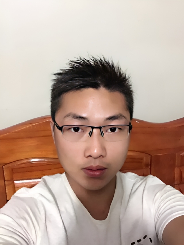 炽热的岩浆的第一张照片--新乡相亲服务中心