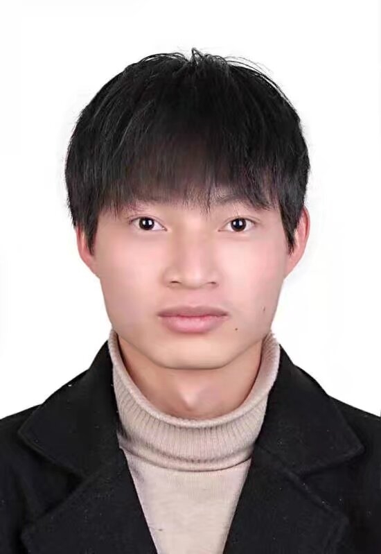 天空之傲的第一张照片--新乡相亲服务中心