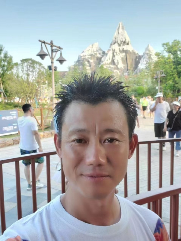 艾氏涂料博的第一张照片--新乡相亲服务中心