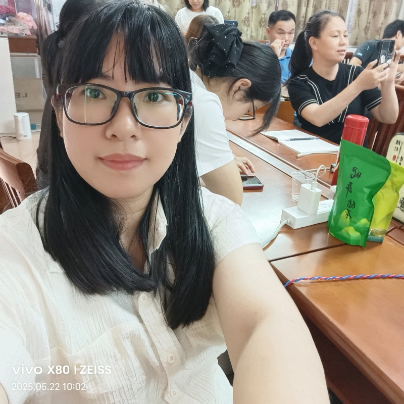 雯城慧敏的第一张照片--新乡相亲服务中心