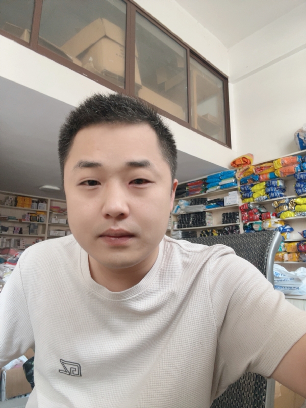 五是五的第三张照片--新乡相亲服务中心