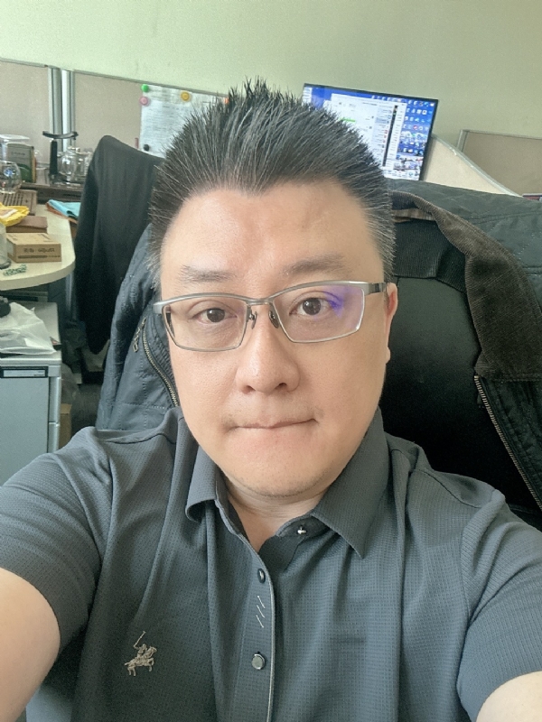 回归自我的第一张照片--新乡相亲服务中心