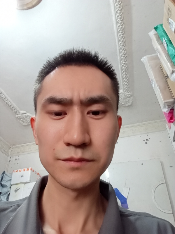 西门吹雪的第一张照片--新乡相亲服务中心