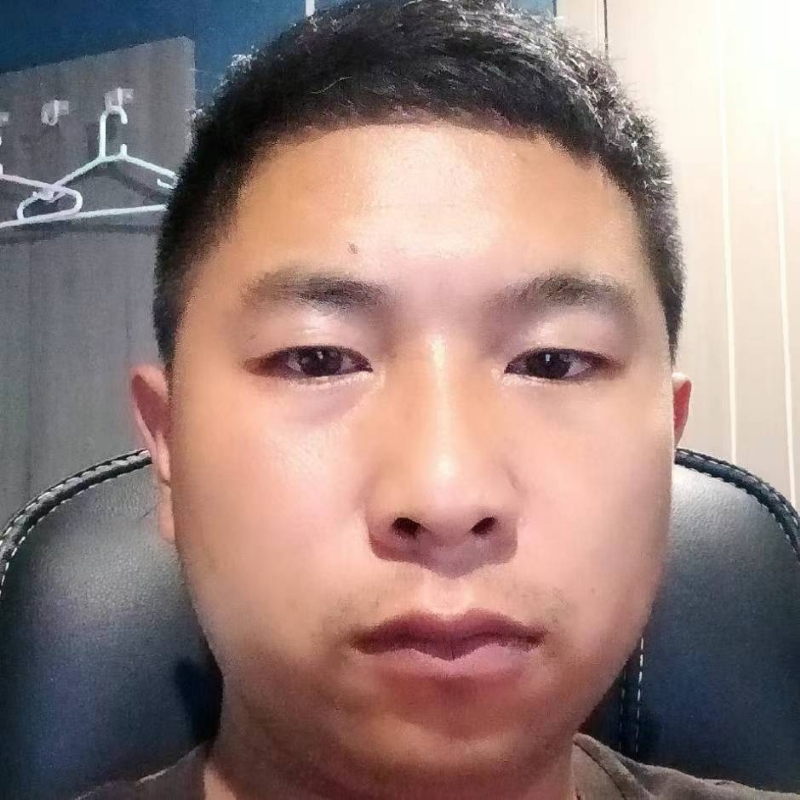 孤独的人的第一张照片--新乡相亲服务中心