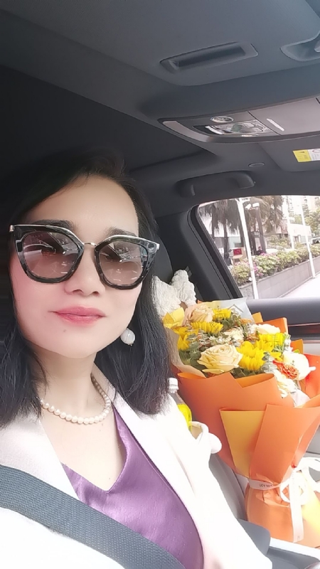 Apple的第一张照片--新乡相亲服务中心