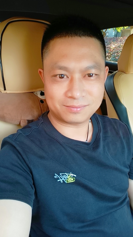 影子的第二张照片--新乡相亲服务中心