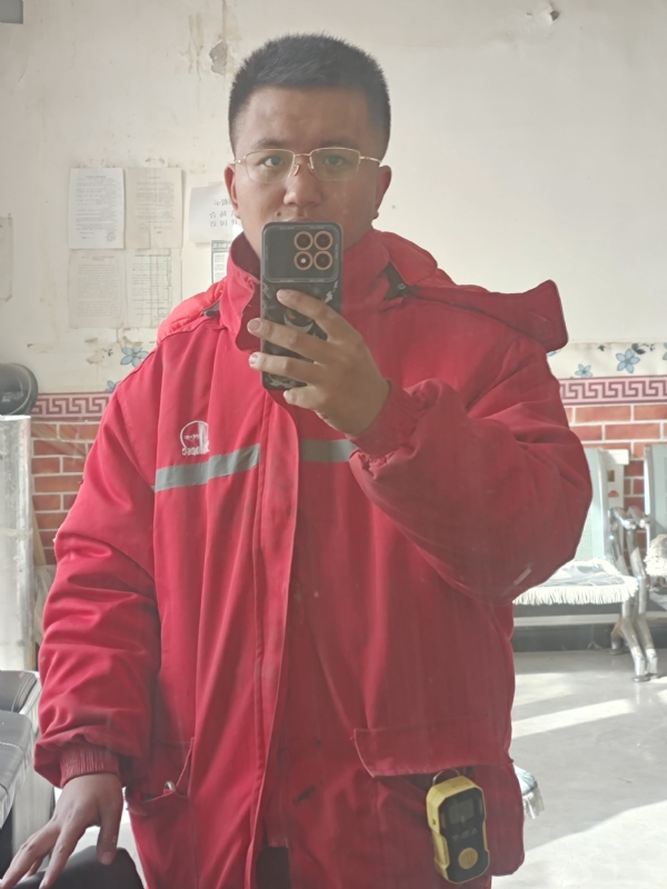 鹤某的第一张照片--新乡相亲服务中心