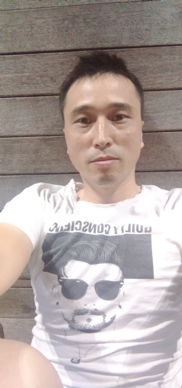 笑看一切的第一张照片--新乡相亲服务中心