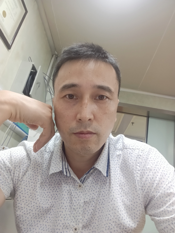 笑看一切的第三张照片--新乡相亲服务中心