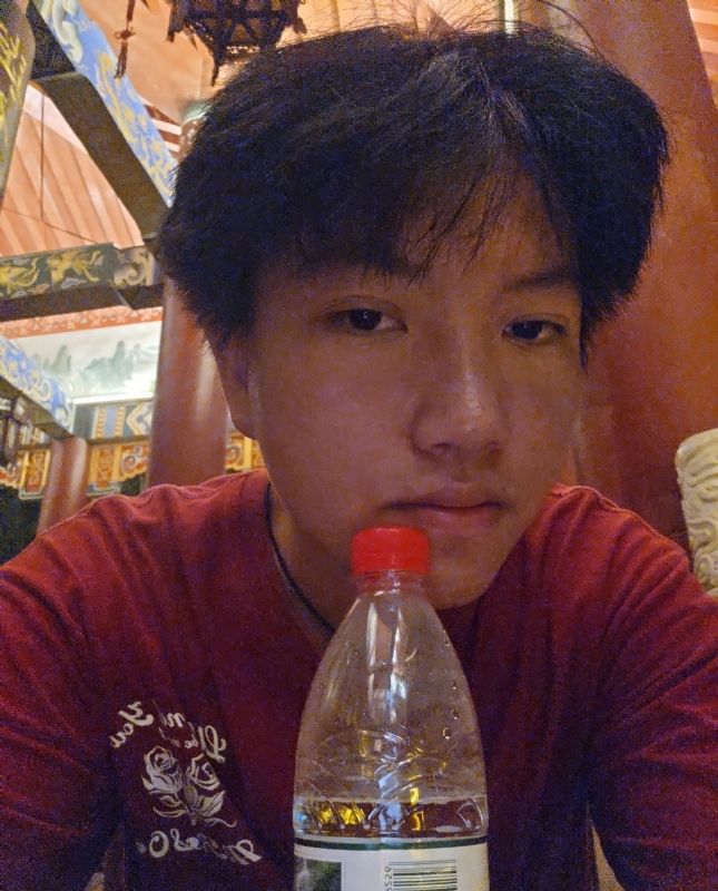 雨豫余的第一张照片--新乡相亲服务中心